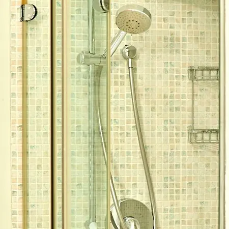 Casa Vacanza Del Barone Via San Bernardino 19 *