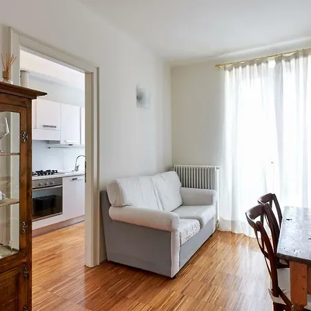 Apartment Casa Vacanza Del Barone Via San Bernardino 19
