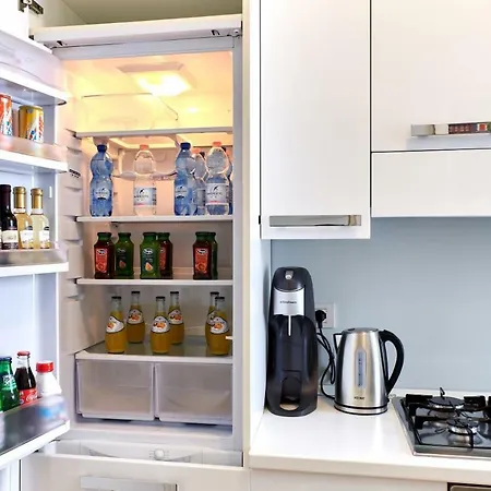 Apartament Casa Vacanza Del Barone Via San Bernardino 19 *